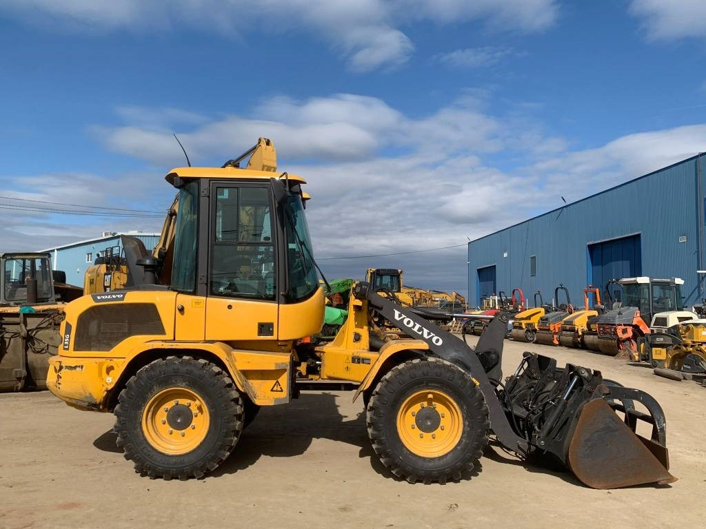 Volvo L 35 G - Kolesni nakladalec: slika 3 Volvo L 35 G - Kolesni nakladalec: slika 3