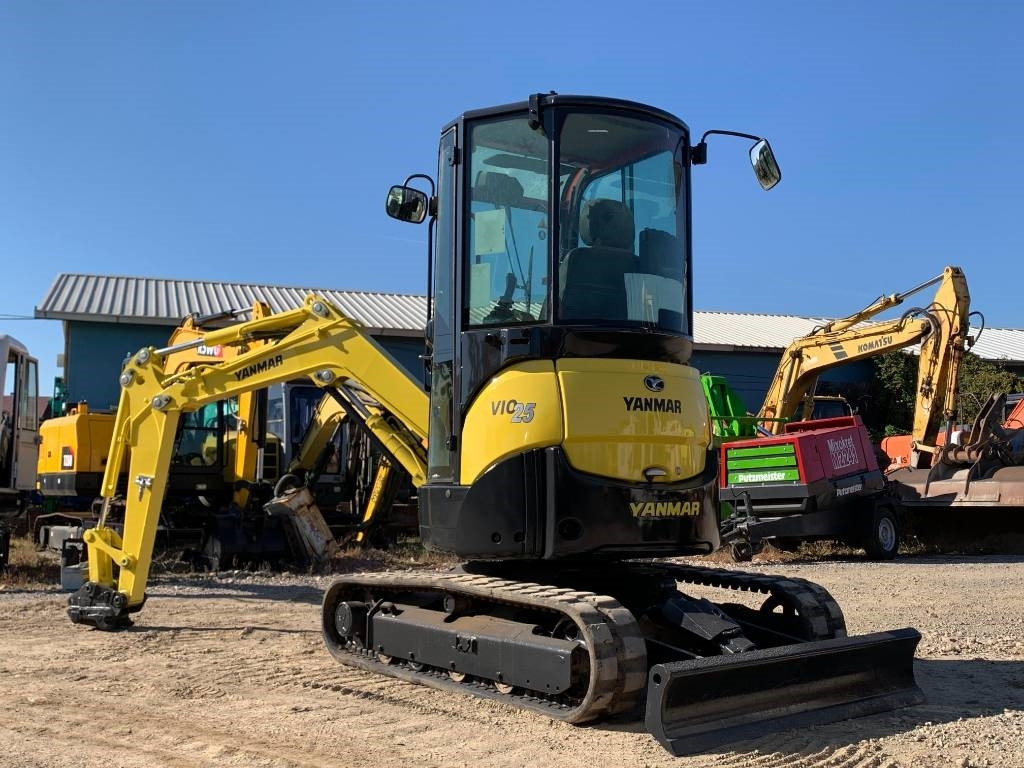 Yanmar Vio 25-4 - Mini bager: slika 3 Yanmar Vio 25-4 - Mini bager: slika 3