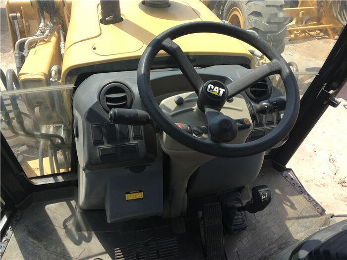 Caterpillar 420F - Bager nakladalec: slika 3 Caterpillar 420F - Bager nakladalec: slika 3