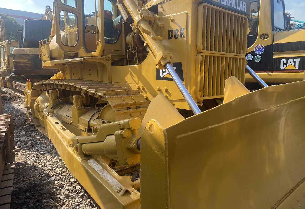 Caterpillar D8K - Buldožer: slika 1 Caterpillar D8K - Buldožer: slika 1