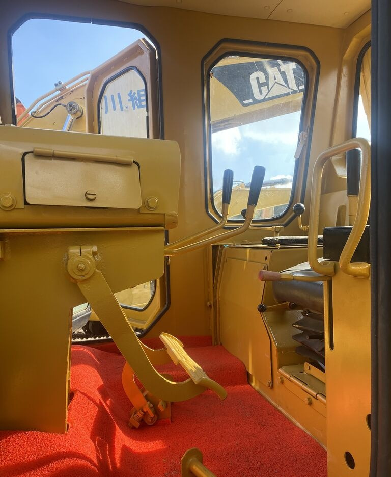 Caterpillar D8K - Buldožer: slika 5 Caterpillar D8K - Buldožer: slika 5