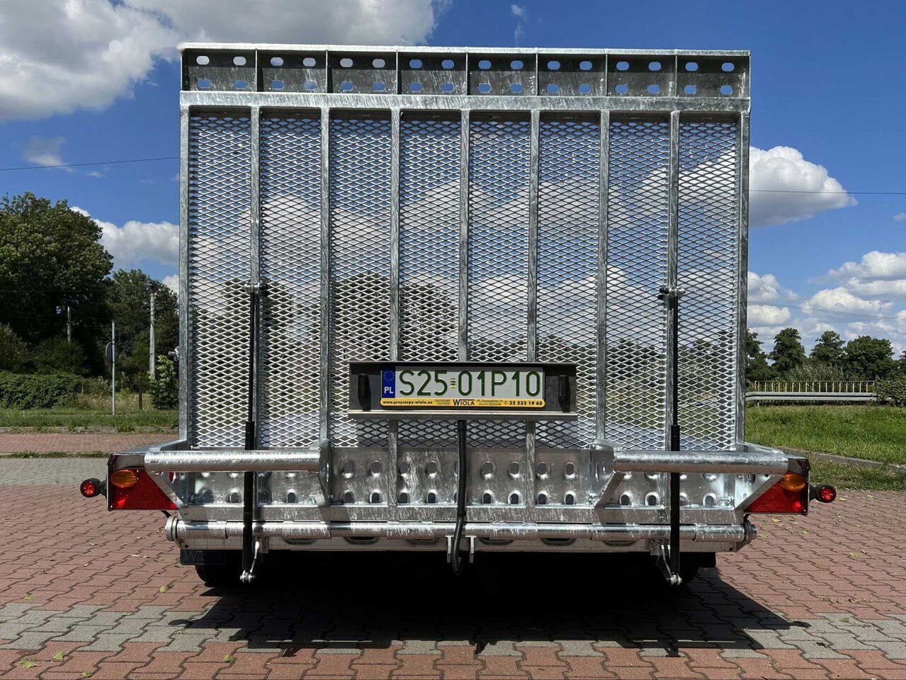 Wiola Pod sprzęt budowlany B3540 MAXX 3500kg - Prikolica za prevoz strojev: slika 3 Wiola Pod sprzęt budowlany B3540 MAXX 3500kg - Prikolica za prevoz strojev: slika 3