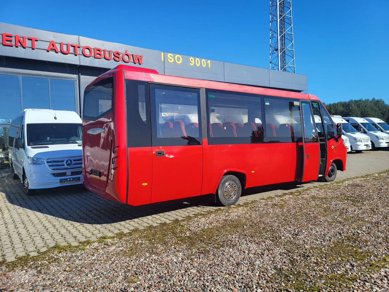 IVECO Daily Kapena- 35 Miejsc - Minibus, Potniški kombi: slika 5 IVECO Daily Kapena- 35 Miejsc - Minibus, Potniški kombi: slika 5