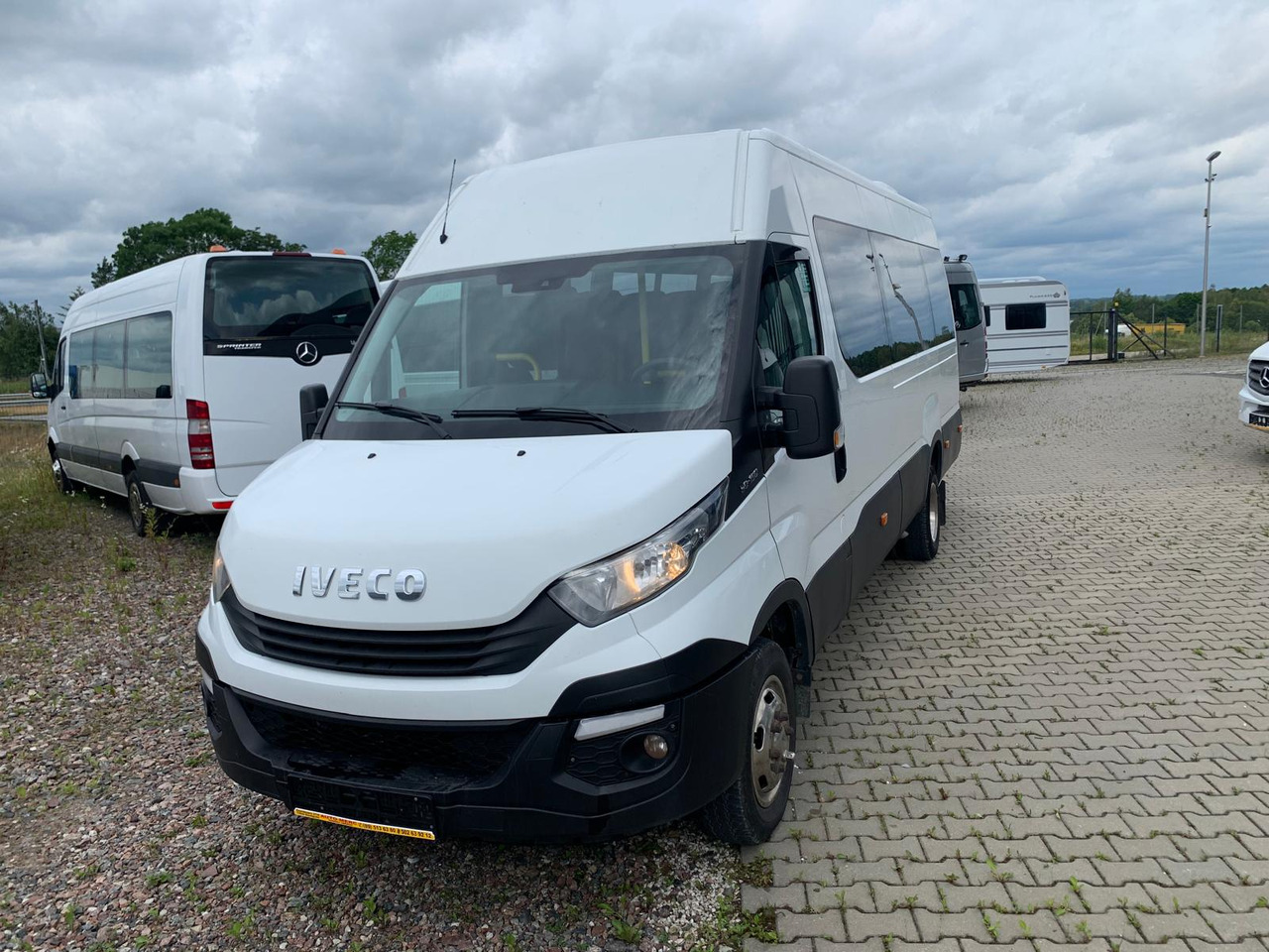 Iveco Daily- 21 Miejsc - Potovalni avtobus: slika 1 Iveco Daily- 21 Miejsc - Potovalni avtobus: slika 1