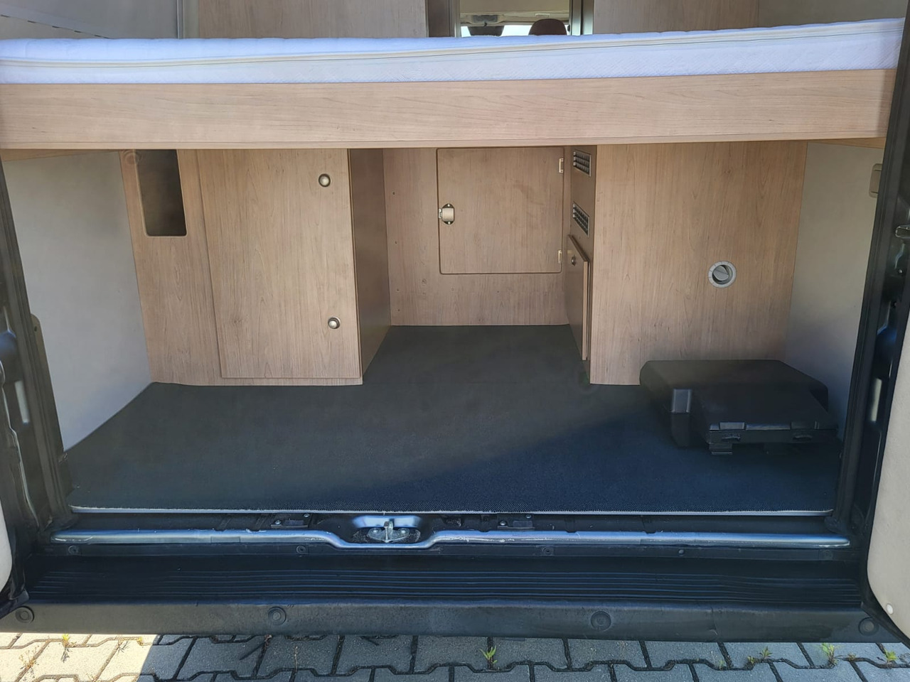 Kombi avtodom Peugeot Boxer: slika 15 Kombi avtodom Peugeot Boxer: slika 15