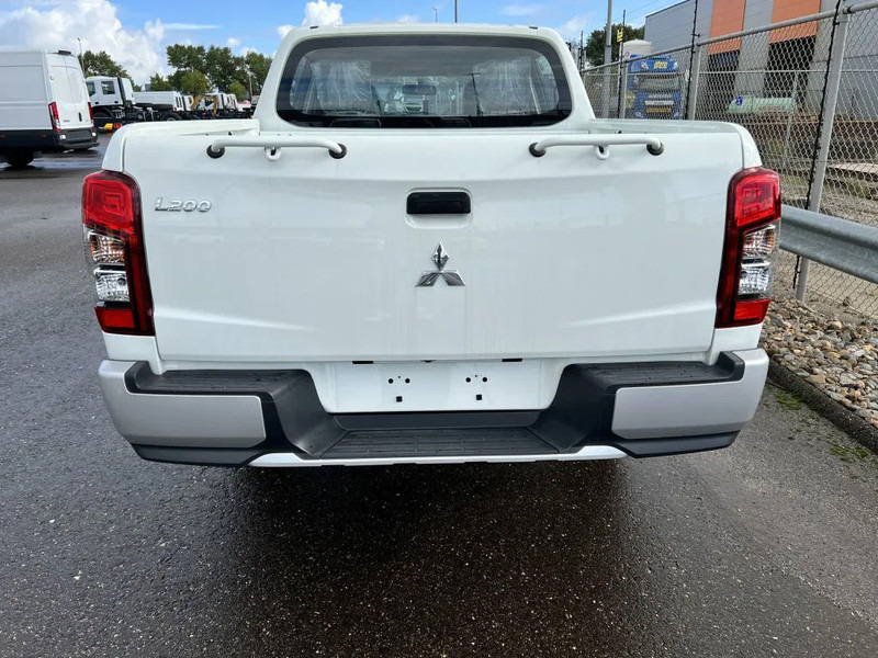 Mitsubishi L200 4x4 - 8 UNITS in WHITE 2.5 D GL Double Cab - EURO 2 - NEW!! Ready for work!!!** - Poltovornjak, Dostavno vozilo z dvojno kabino: slika 3 Mitsubishi L200 4x4 - 8 UNITS in WHITE 2.5 D GL Double Cab - EURO 2 - NEW!! Ready for work!!!** - Poltovornjak, Dostavno vozilo z dvojno kabino: slika 3