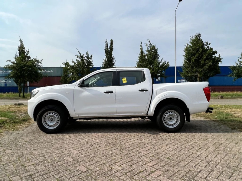 Nissan Navara 4x4 - 22 UNITS - 2.5 D Double Cab - XE - EURO 2 - NEW!! READY FOR WORK!!! - Poltovornjak, Dostavno vozilo z dvojno kabino: slika 2 Nissan Navara 4x4 - 22 UNITS - 2.5 D Double Cab - XE - EURO 2 - NEW!! READY FOR WORK!!! - Poltovornjak, Dostavno vozilo z dvojno kabino: slika 2