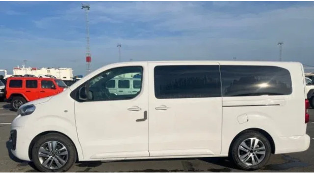 Peugeot Traveller VIP Business Lounge L3 FWD 2.0D A/T - 150hp - 8 seater - Minibus, Potniški kombi: slika 2 Peugeot Traveller VIP Business Lounge L3 FWD 2.0D A/T - 150hp - 8 seater - Minibus, Potniški kombi: slika 2
