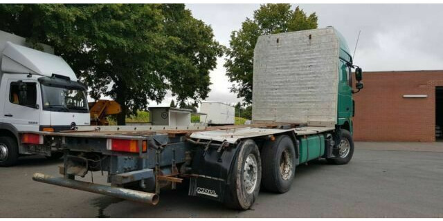 DAF XF105-460Super Spacs Cap G.Haus/Hoch Retarder - Tovornjak za prevoz lesa: slika 4 DAF XF105-460Super Spacs Cap G.Haus/Hoch Retarder - Tovornjak za prevoz lesa: slika 4