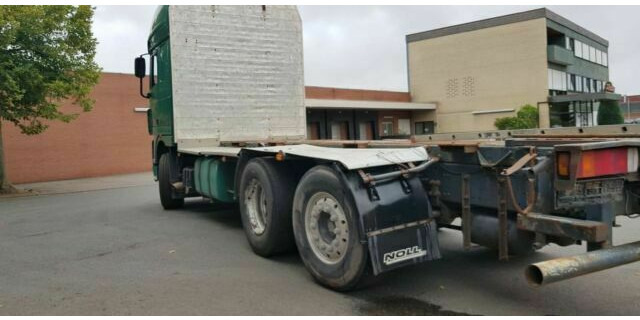 DAF XF105-460Super Spacs Cap G.Haus/Hoch Retarder - Tovornjak za prevoz lesa: slika 5 DAF XF105-460Super Spacs Cap G.Haus/Hoch Retarder - Tovornjak za prevoz lesa: slika 5