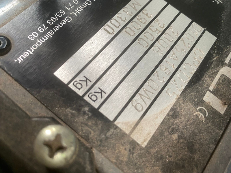 Hyundai D25 - Diesel viličar: slika 5 Hyundai D25 - Diesel viličar: slika 5