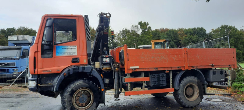 Iveco ML110-220 4x4 mit Kran+Funk - Tovornjak s kesonom, Tovornjak z dvigalom: slika 3 Iveco ML110-220 4x4 mit Kran+Funk - Tovornjak s kesonom, Tovornjak z dvigalom: slika 3