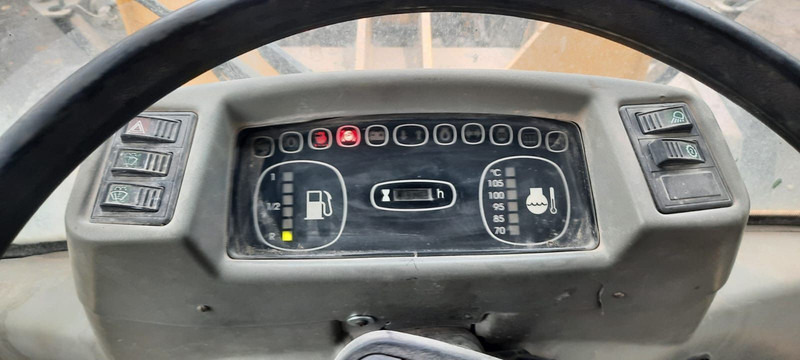 Komatsu WA95-3 - Kolesni nakladalec: slika 5 Komatsu WA95-3 - Kolesni nakladalec: slika 5