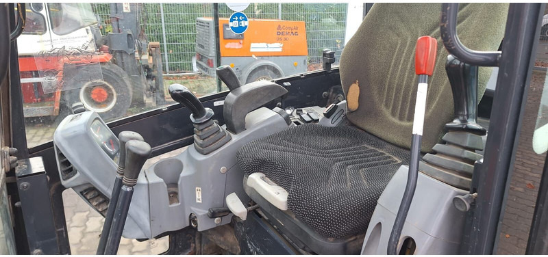 Kubota KX018-4 - Mini bager: slika 5 Kubota KX018-4 - Mini bager: slika 5