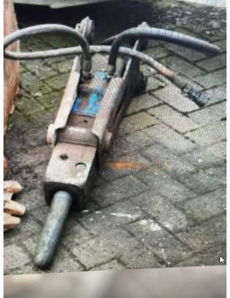 Kubota Stemmhammer - Hidravlično kladivo za Gradbeni stroj: slika 2 Kubota Stemmhammer - Hidravlično kladivo za Gradbeni stroj: slika 2