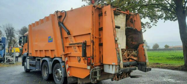 MAN 26.320 Müllwagen Faun Variopress - Smetarski tovornjak: slika 4 MAN 26.320 Müllwagen Faun Variopress - Smetarski tovornjak: slika 4