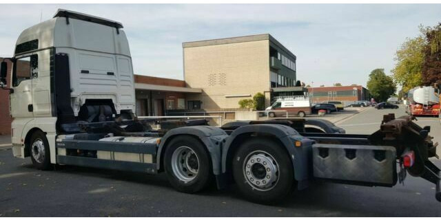 MAN 26.440 TGA BDF 6x2 German Truck - Tovornjak-šasija: slika 4 MAN 26.440 TGA BDF 6x2 German Truck - Tovornjak-šasija: slika 4
