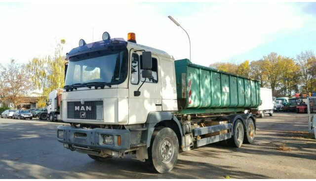 MAN 27.403MAN 6x4 Abroller/Kipper Mulde - Tovornjak prekucnik: slika 1 MAN 27.403MAN 6x4 Abroller/Kipper Mulde - Tovornjak prekucnik: slika 1