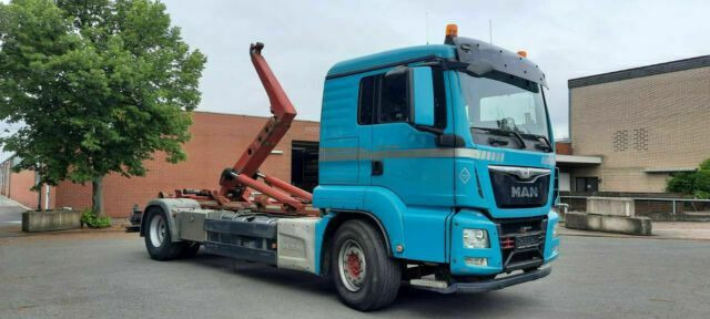 MAN TGS 18.440 Abroller mit Funk +Kran vor - Kotalni prekucni tovornjak, Tovornjak z dvigalom: slika 2 MAN TGS 18.440 Abroller mit Funk +Kran vor - Kotalni prekucni tovornjak, Tovornjak z dvigalom: slika 2
