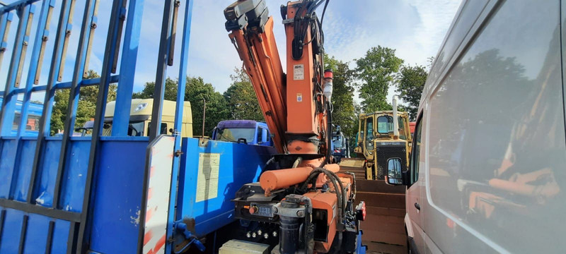 Mercedes-Benz 1828 Pritsche+Glastransport - Tovornjak s kesonom, Tovornjak z dvigalom: slika 4 Mercedes-Benz 1828 Pritsche+Glastransport - Tovornjak s kesonom, Tovornjak z dvigalom: slika 4