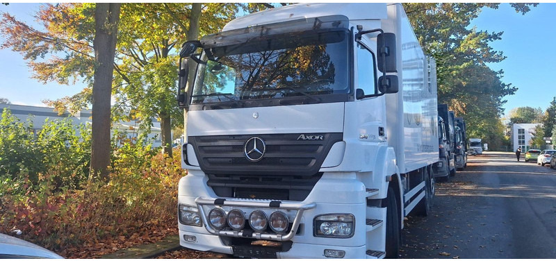 Mercedes-Benz 2540 Koffer mit LBW - Tovornjak zabojnik: slika 1 Mercedes-Benz 2540 Koffer mit LBW - Tovornjak zabojnik: slika 1