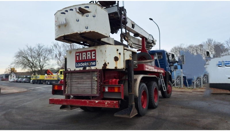 Mercedes-Benz 2629 AK Motorwagen mit Kran Dachdeckerkran6x6 - Tovornjak z dvigalom: slika 4 Mercedes-Benz 2629 AK Motorwagen mit Kran Dachdeckerkran6x6 - Tovornjak z dvigalom: slika 4