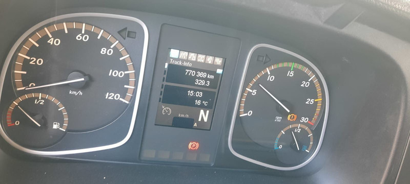 Mercedes-Benz 816 Atego 4x2 Plane Spriegel Klima - Tovornjak s ponjavo: slika 4 Mercedes-Benz 816 Atego 4x2 Plane Spriegel Klima - Tovornjak s ponjavo: slika 4