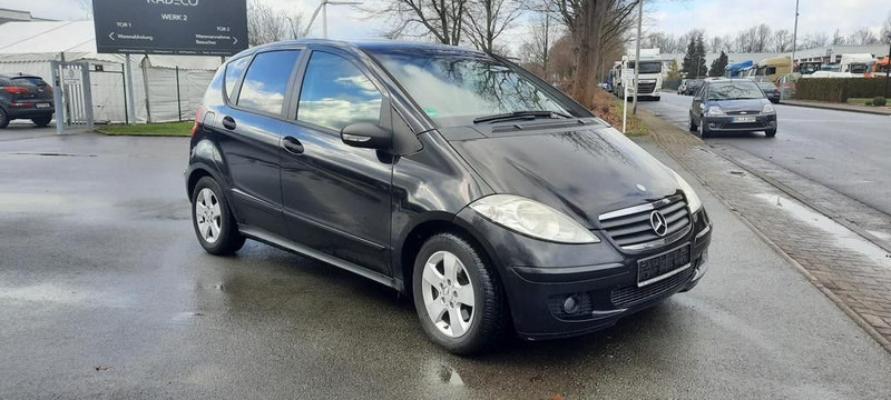 Mercedes-Benz A-Klasse 180 CDI AVANTGARDE - Avtomobil: slika 2 Mercedes-Benz A-Klasse 180 CDI AVANTGARDE - Avtomobil: slika 2