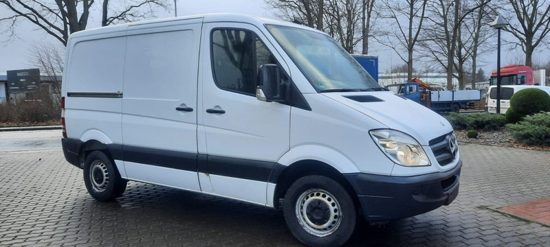 Mercedes-Benz Sprinter 316 Kastenwagen - Mali kombi: slika 1 Mercedes-Benz Sprinter 316 Kastenwagen - Mali kombi: slika 1