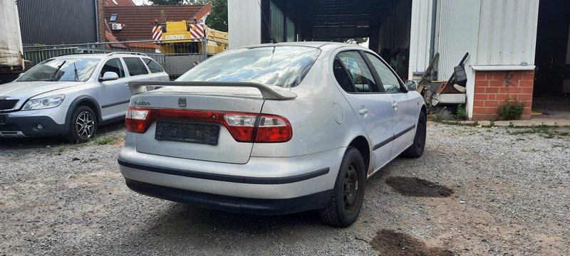 SEAT Toledo Signo 1,8 20V Autom - Avtomobil: slika 3 SEAT Toledo Signo 1,8 20V Autom - Avtomobil: slika 3