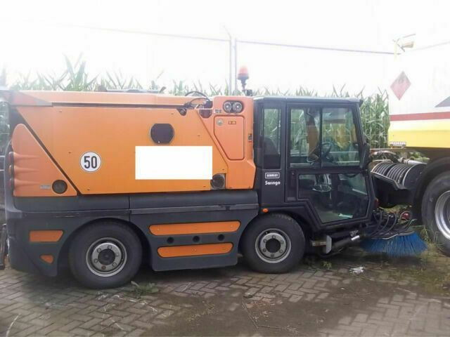 Schmidt Compact 200 German Maschine - Vozilo za pometanje: slika 1 Schmidt Compact 200 German Maschine - Vozilo za pometanje: slika 1