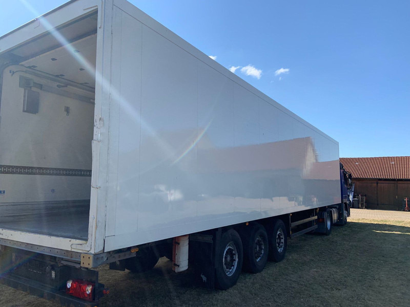 Schmitz Cargobull SKO 24 Tiefkühler 3Achser SAF - Polprikolica hladilnik: slika 2 Schmitz Cargobull SKO 24 Tiefkühler 3Achser SAF - Polprikolica hladilnik: slika 2