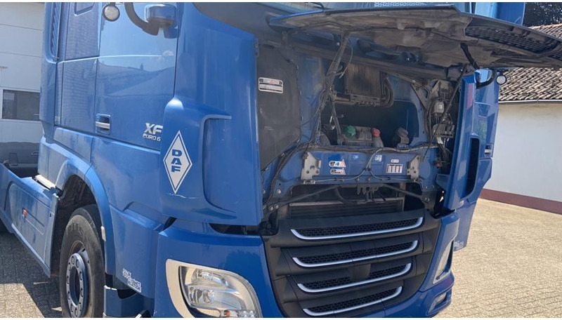 DAF XF 106.440PS SC SZM Top zustand 1-Hand - Vlačilec: slika 4 DAF XF 106.440PS SC SZM Top zustand 1-Hand - Vlačilec: slika 4