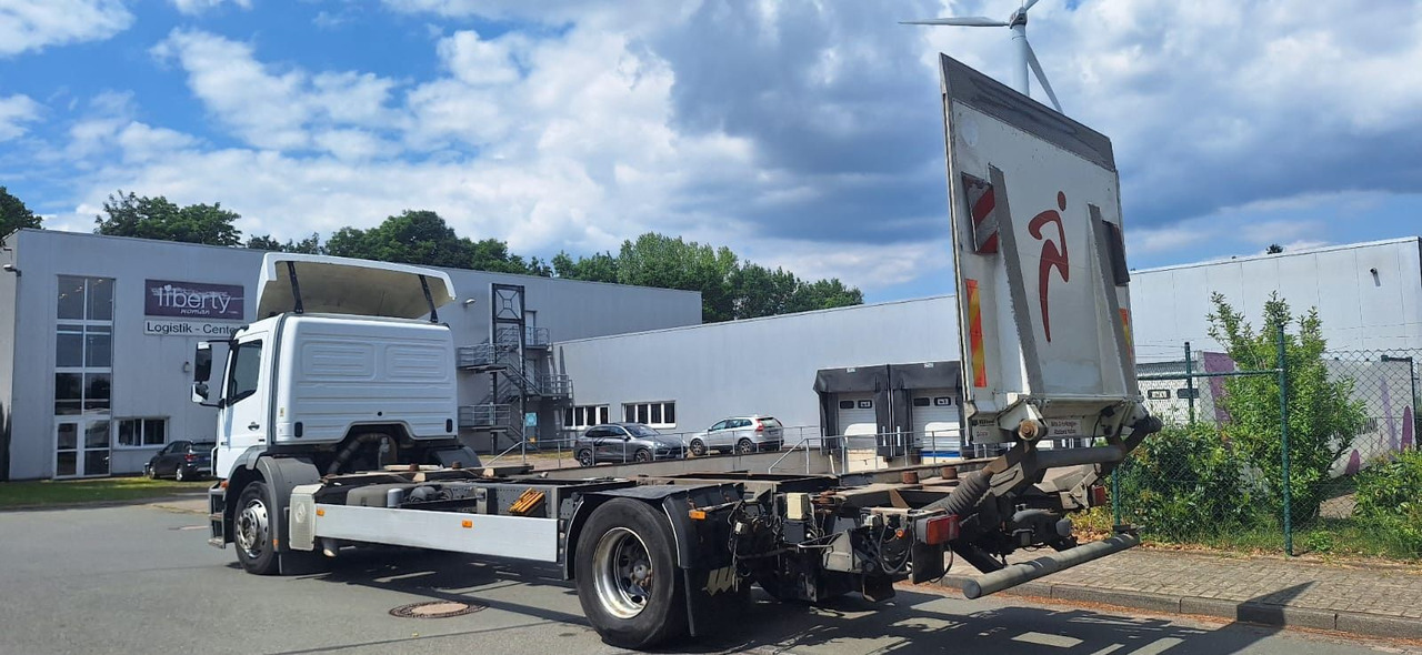 Mercedes-Benz 1833 2 Achser für BDF mit LBW - Vlačilec: slika 5 Mercedes-Benz 1833 2 Achser für BDF mit LBW - Vlačilec: slika 5