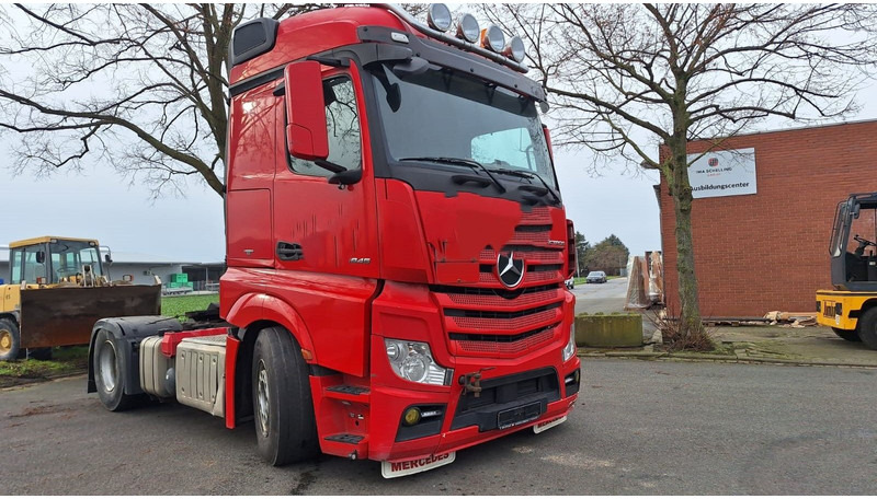 Mercedes-Benz 1845 Actros 4 2-Achser 4x2 SZM - Vlačilec: slika 1 Mercedes-Benz 1845 Actros 4 2-Achser 4x2 SZM - Vlačilec: slika 1