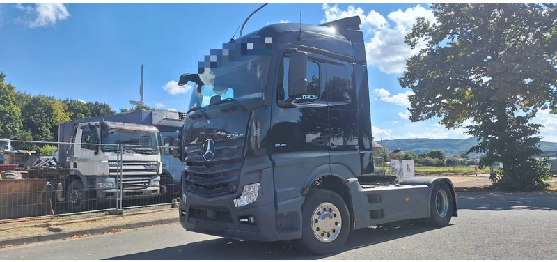 Mercedes-Benz Actros 1845 - Vlačilec: slika 1 Mercedes-Benz Actros 1845 - Vlačilec: slika 1