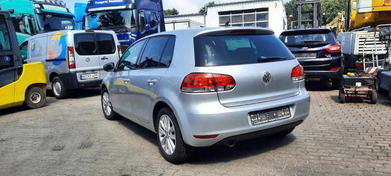 Volkswagen Golf - Avtomobil: slika 2 Volkswagen Golf - Avtomobil: slika 2