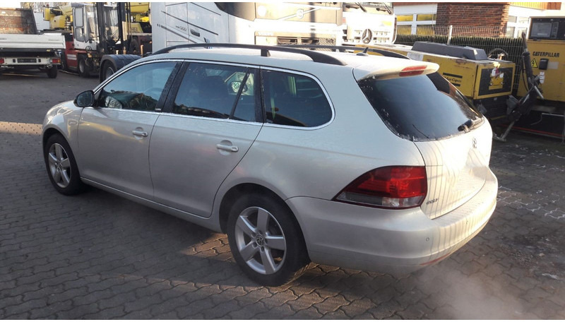 Volkswagen Golf Variant Style - Avtomobil: slika 4 Volkswagen Golf Variant Style - Avtomobil: slika 4