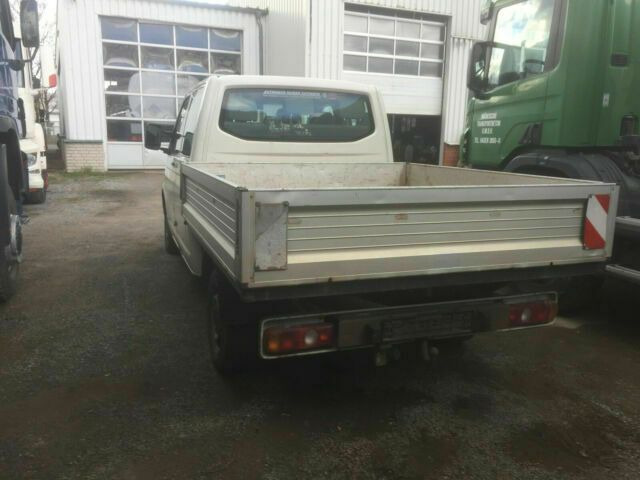 Volkswagen T5 Pritsche Doka - Dostavno vozilo s kesonom, Dostavno vozilo z dvojno kabino: slika 4 Volkswagen T5 Pritsche Doka - Dostavno vozilo s kesonom, Dostavno vozilo z dvojno kabino: slika 4