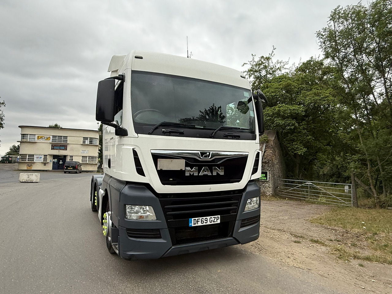 2020 MAN TGX 26 Tractor Unit - Vlačilec: slika 2 2020 MAN TGX 26 Tractor Unit - Vlačilec: slika 2