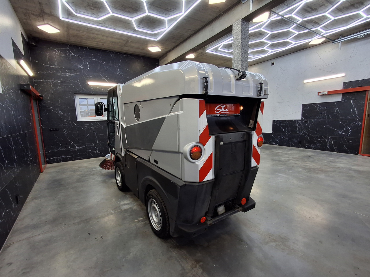 Bucher CityCat 1000 Zamiatarka Kehrmaschine PM10 - Vozilo za pometanje: slika 3 Bucher CityCat 1000 Zamiatarka Kehrmaschine PM10 - Vozilo za pometanje: slika 3