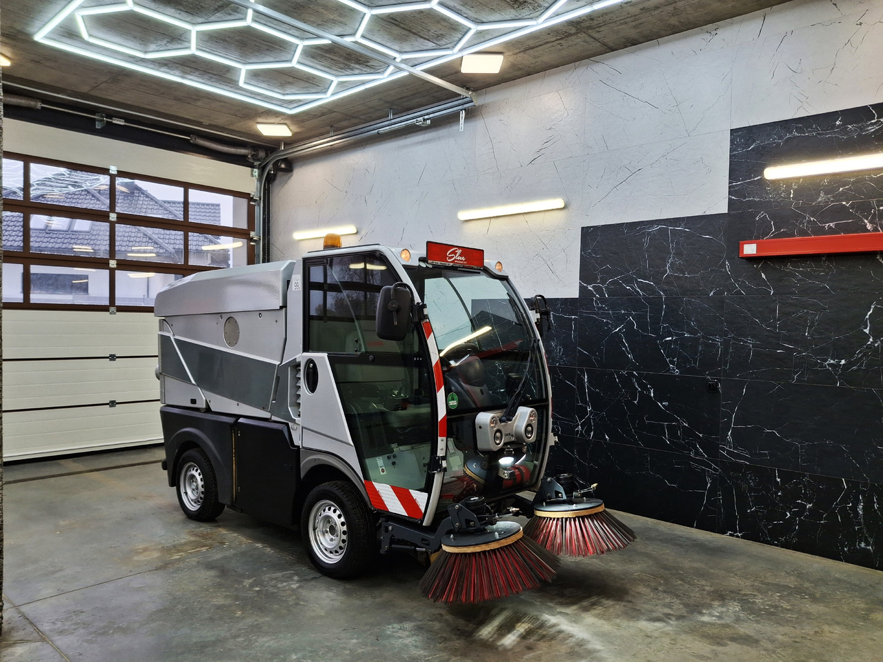 Bucher CityCat 1000 Zamiatarka Kehrmaschine PM10 - Vozilo za pometanje: slika 1 Bucher CityCat 1000 Zamiatarka Kehrmaschine PM10 - Vozilo za pometanje: slika 1