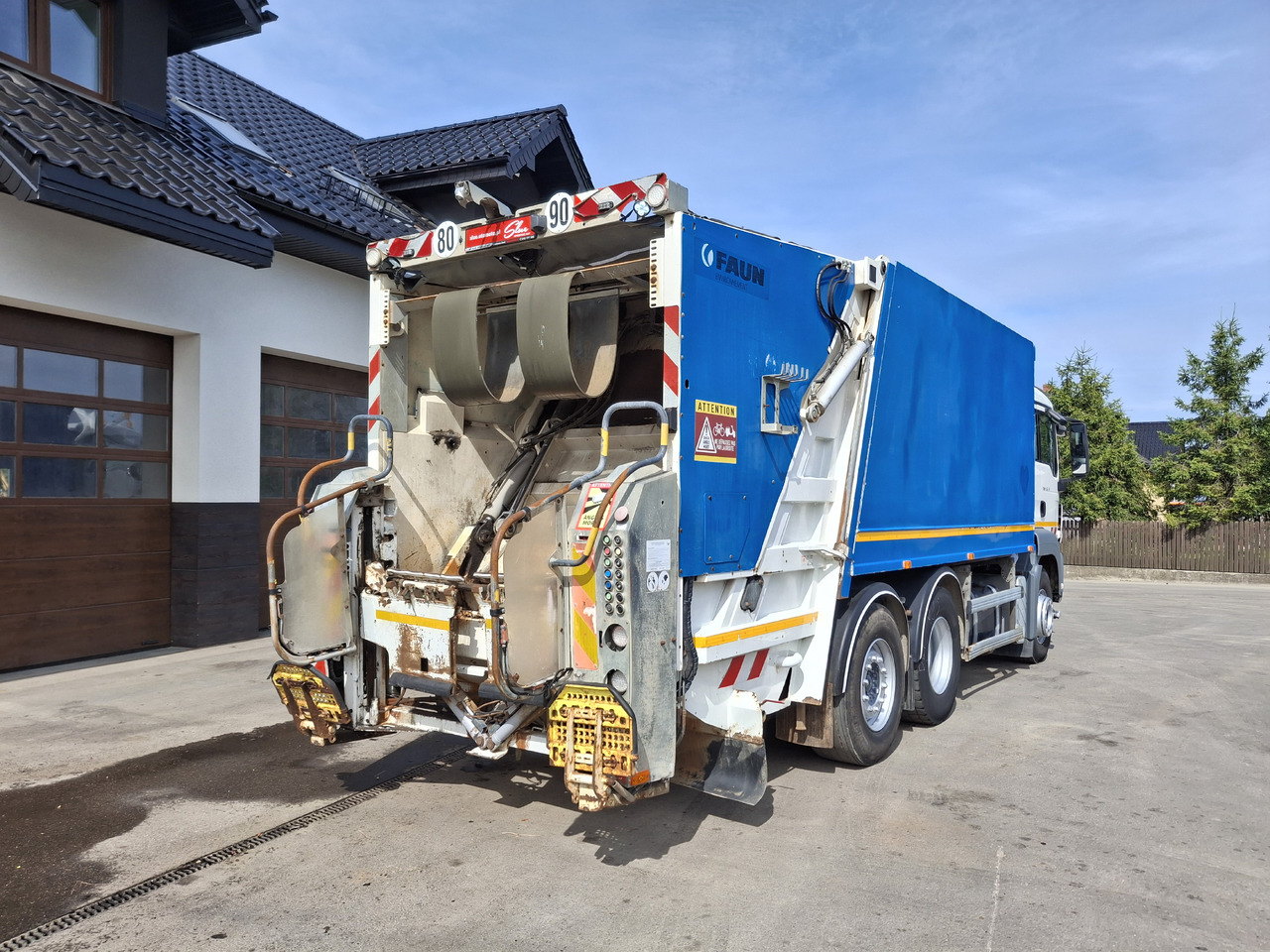 MAN MAN TGS 28.360 Śmieciarka Müllwagen Garbage Truck FAUN 3 Osie - Smetarski tovornjak: slika 5 MAN MAN TGS 28.360 Śmieciarka Müllwagen Garbage Truck FAUN 3 Osie - Smetarski tovornjak: slika 5