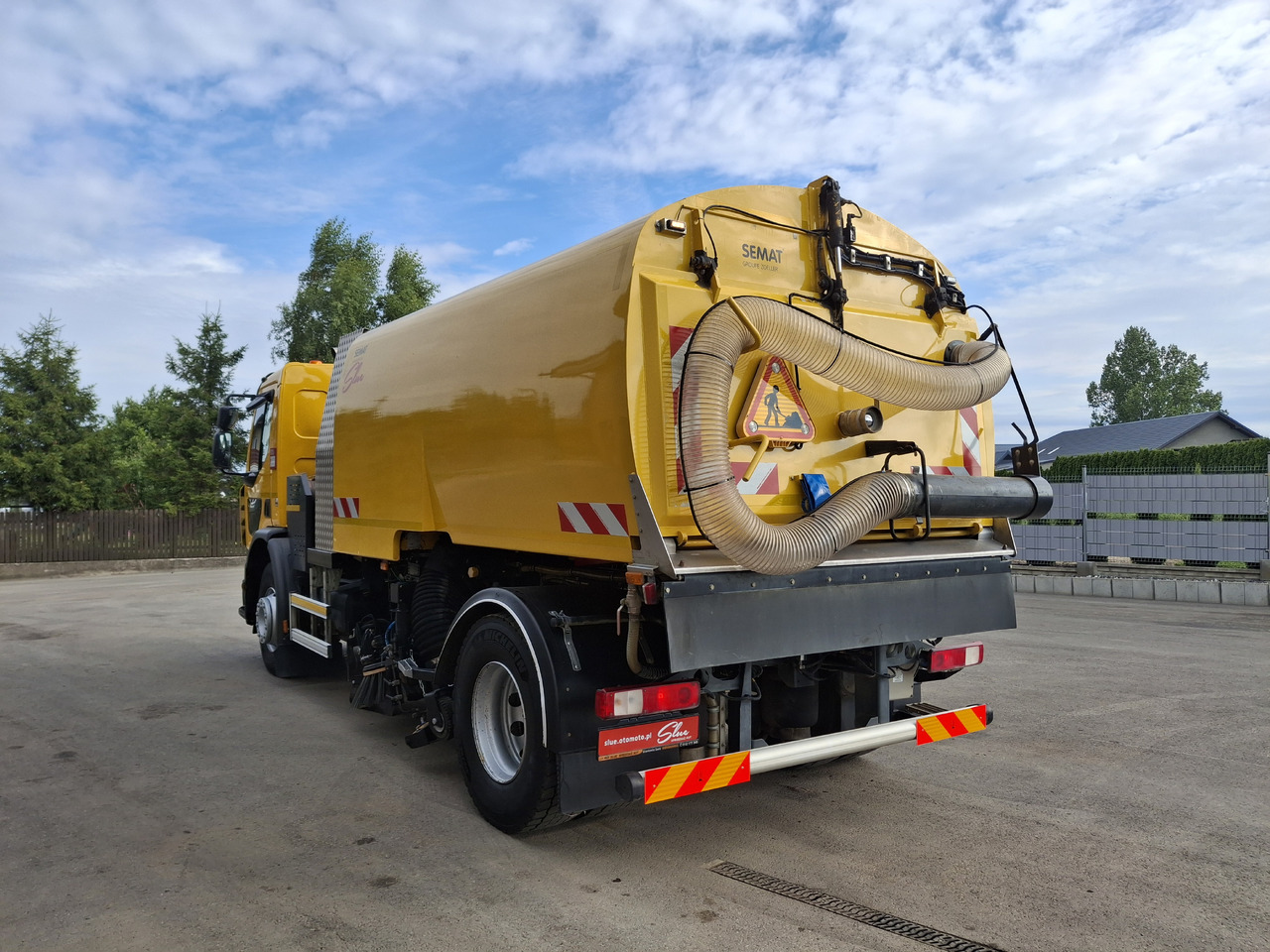 RENAULT C280 SEMAT ZOELLER Zamiatarka Kehrmaschine Euro 6 PM Karcher L/R 2 Motoren 2018r Hochdruckreinigung - Vozilo za pometanje: slika 4 RENAULT C280 SEMAT ZOELLER Zamiatarka Kehrmaschine Euro 6 PM Karcher L/R 2 Motoren 2018r Hochdruckreinigung - Vozilo za pometanje: slika 4
