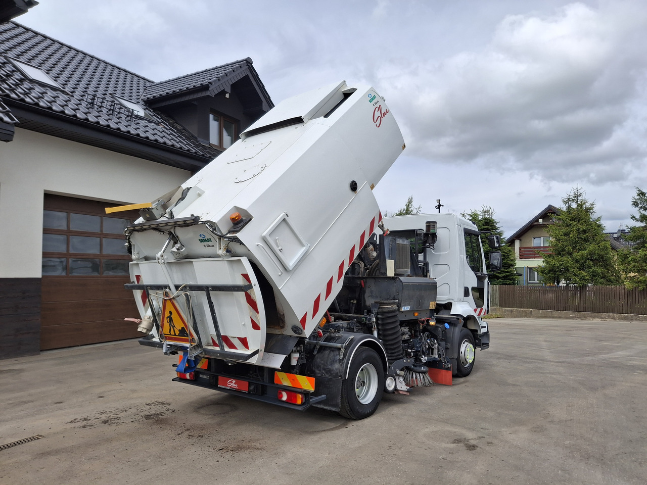 RENAULT Midlum 220 Zamiatarka Johnston VS500 Szczotki L/R Obie Strony Napęd Hydrostatyczny 2012r lizing RENAULT Midlum 220 Zamiatarka Johnston VS500 Szczotki L/R Obie Strony Napęd Hydrostatyczny 2012r: slika 13