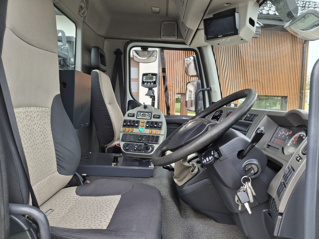 RENAULT Midlum 220 Zamiatarka Johnston VS500 Szczotki L/R Obie Strony Napęd Hydrostatyczny 2012r lizing RENAULT Midlum 220 Zamiatarka Johnston VS500 Szczotki L/R Obie Strony Napęd Hydrostatyczny 2012r: slika 20