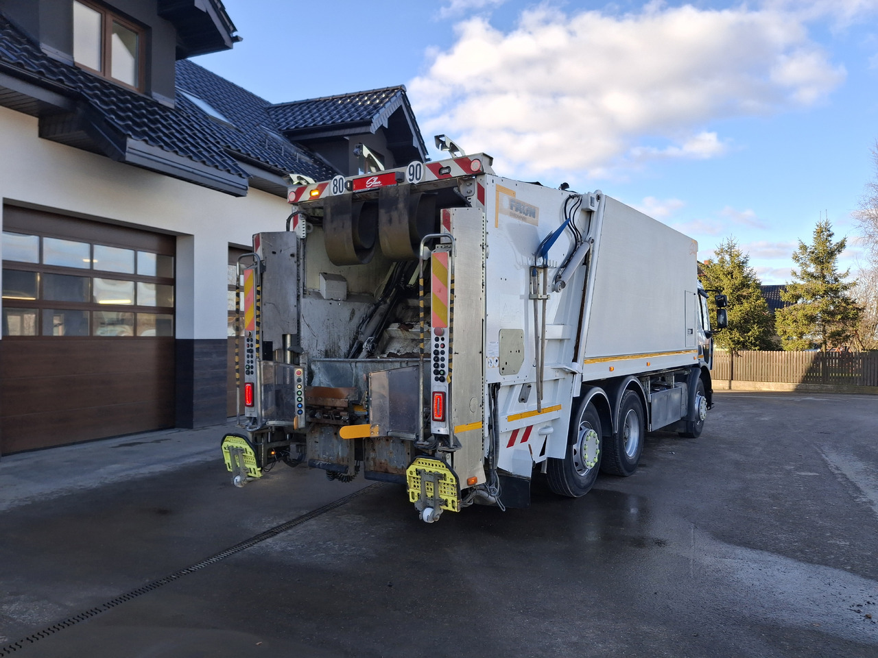 Renault D26 Śmieciarka Mullwagen Environnement VR5 LEV Euro 6 - Smetarski tovornjak: slika 4 Renault D26 Śmieciarka Mullwagen Environnement VR5 LEV Euro 6 - Smetarski tovornjak: slika 4