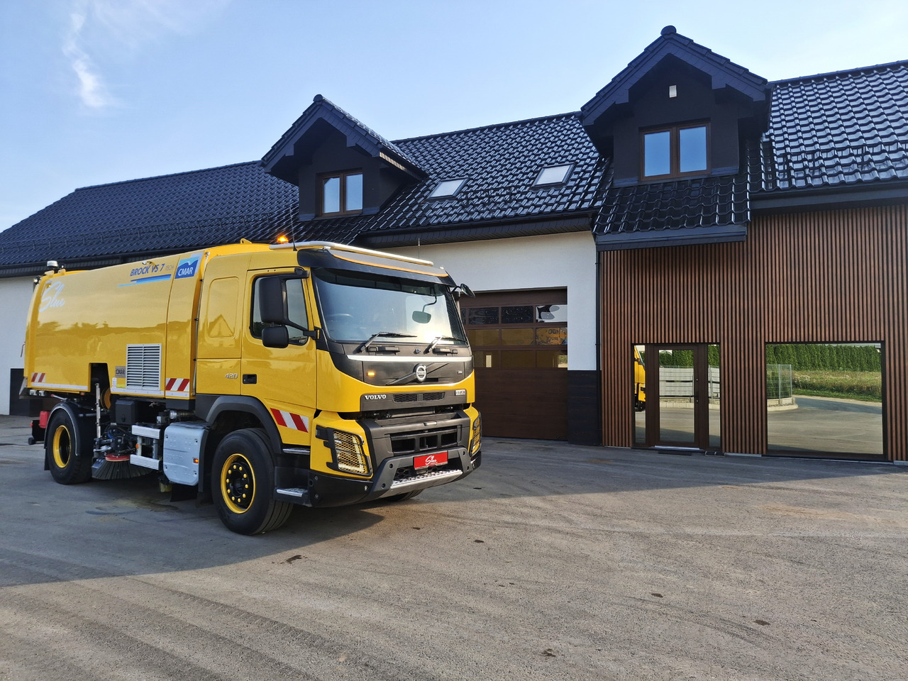 VOLVO FMX 420 Zamiatarka Kehrmaschine Euro 6 PM2.5 BROCK VS 7 TECH Karcher L/R 2145 Mth 2021r - Vozilo za pometanje: slika 1 VOLVO FMX 420 Zamiatarka Kehrmaschine Euro 6 PM2.5 BROCK VS 7 TECH Karcher L/R 2145 Mth 2021r - Vozilo za pometanje: slika 1