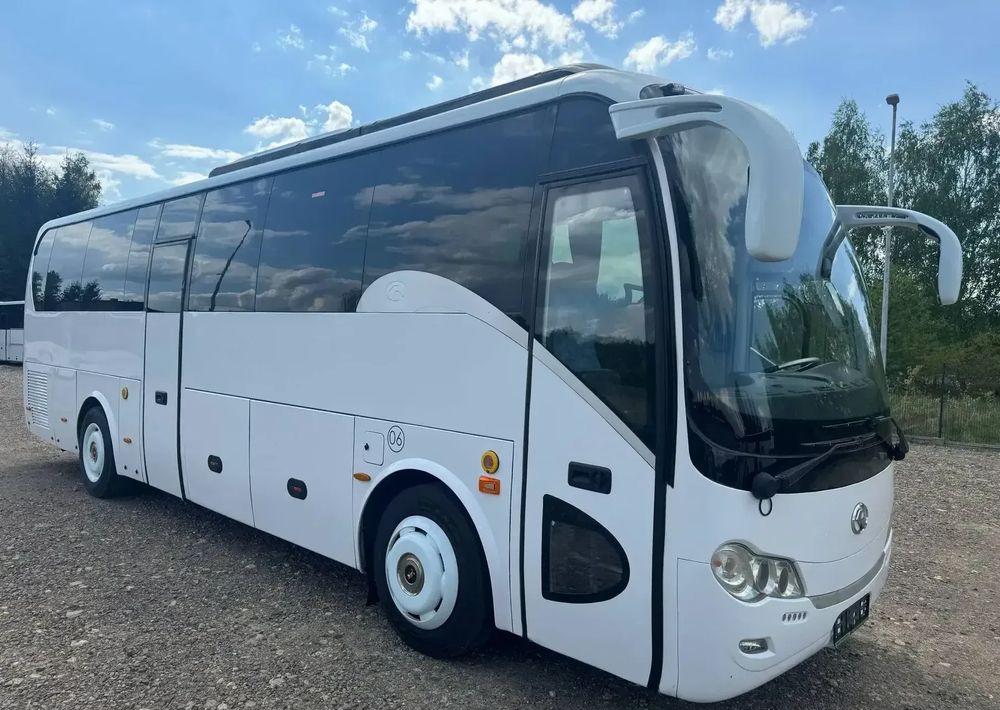 Inny - Potovalni avtobus: slika 1 Inny - Potovalni avtobus: slika 1