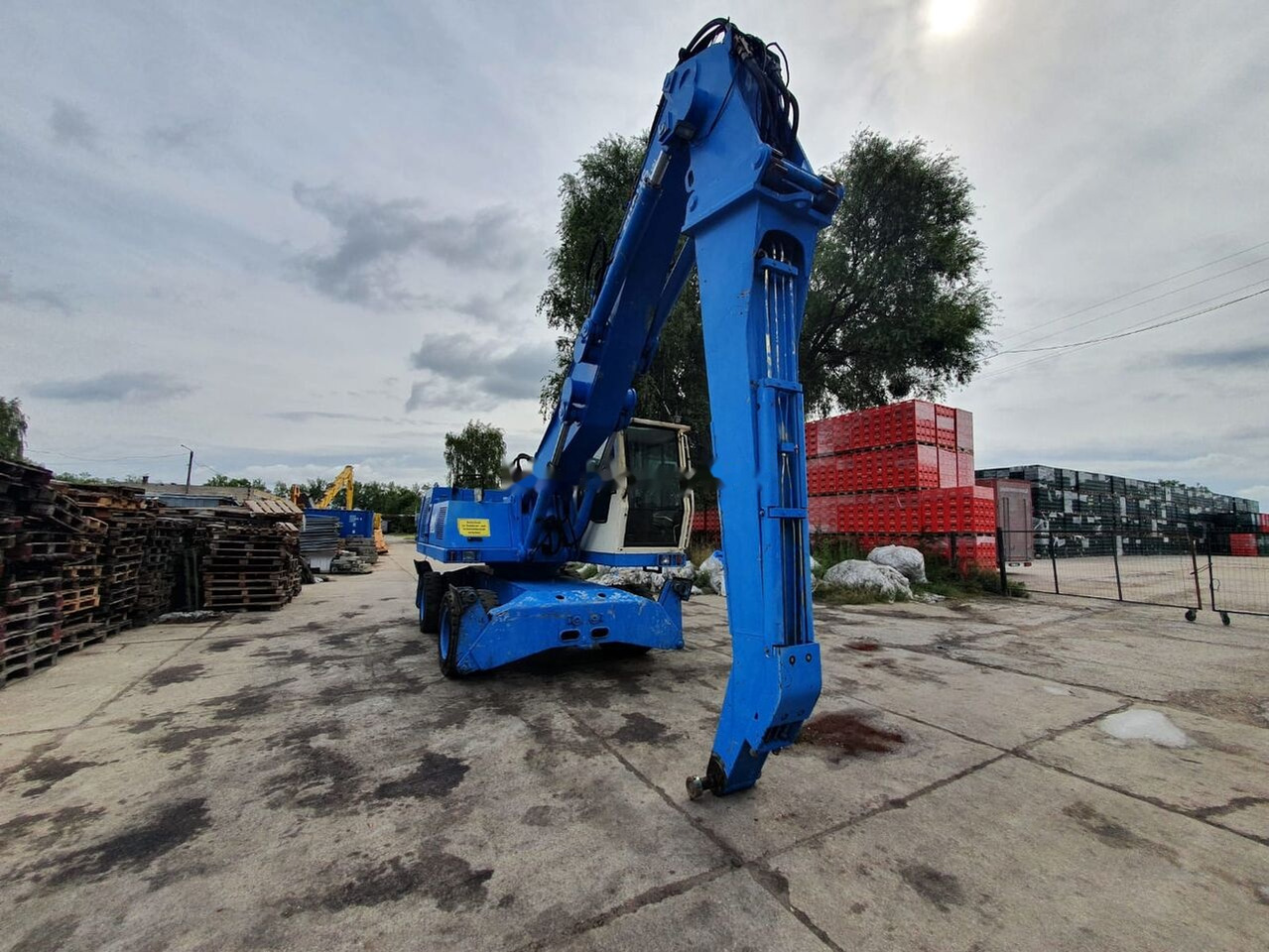 Fuchs MHL 340C FQC Generator - Bager za prekladanje primarnih/ Sekundarnih surovin: slika 4 Fuchs MHL 340C FQC Generator - Bager za prekladanje primarnih/ Sekundarnih surovin: slika 4